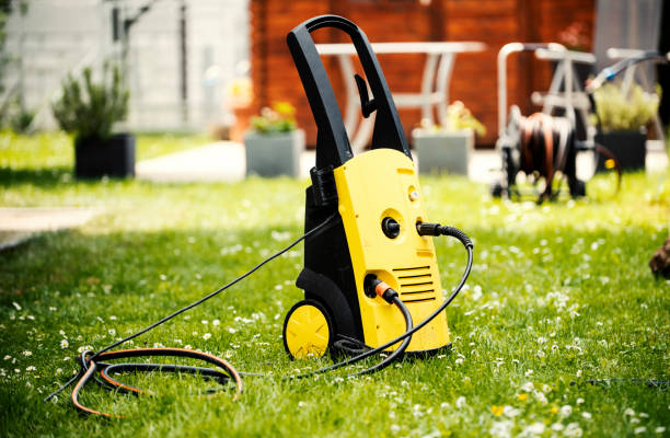 Best Sidewalk and Walkway Cleaning  in New Bedford, PA
